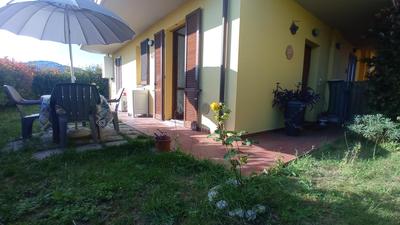 Giardino del sole, con Wi-Fi, smart TV, aria condizionata