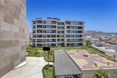 Vista Velas Studio 8402B