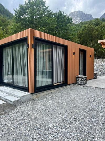 Villa Ujëvara e vogël