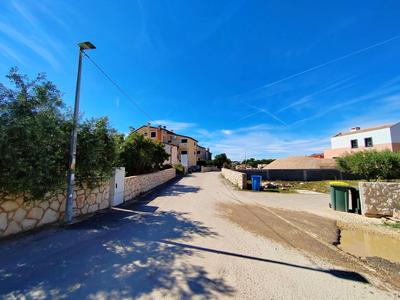 Close to Center Apartment Poly