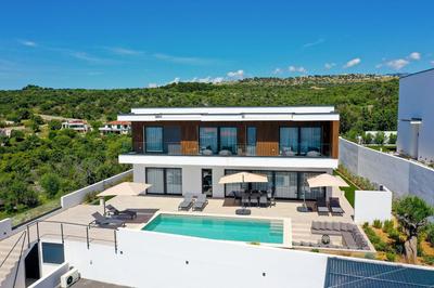 Luxury villa del Sol
