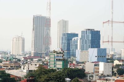 Comfort Living 2BR at Belmont Residence Puri Apartment By Travelio