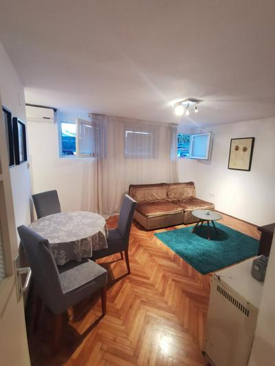 Apartman Karača
