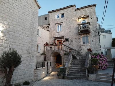 Guest House Exalto