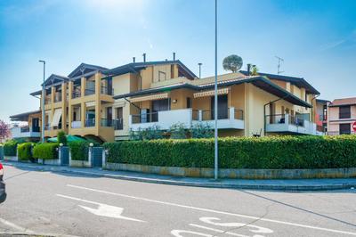 Girasole Apartment con box, WiFi e Climatizzatore