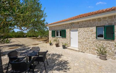 Pet Friendly Home In Vodice With Outdoor Swimming Pool
