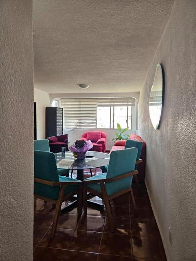 Habitación confortable frente a área verde y río con fauna silvestre con pista para ejercitarse