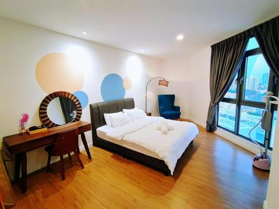 Mid Valley nearby Double 2Suite Room 4-6pax