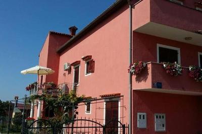 Apartments Dragica