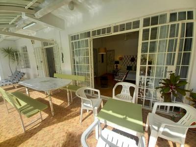 Villa Citronella - 3 Bedrooms on the Upper Floor