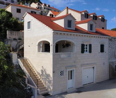 Cezar's house
