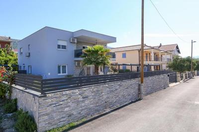 Beachfront Holiday Villa Corluka