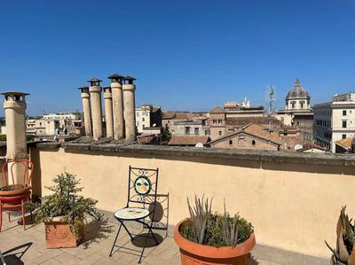 ROMA - antique apartment with private terrace