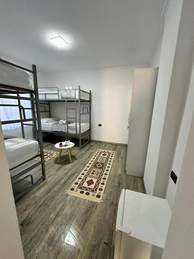 Hostel Leon Berat