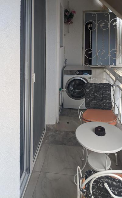 Emanuela Holidays Private Parking