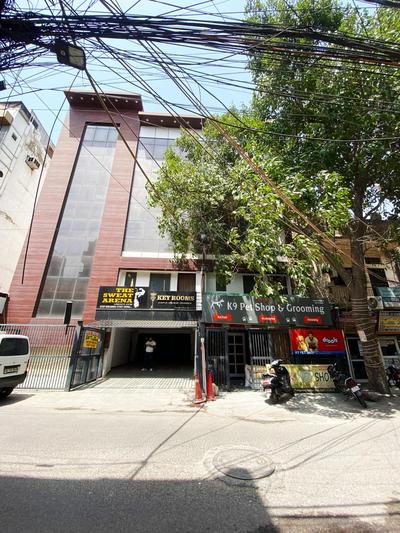Hotel Golden Plam Tilak Nagar Market