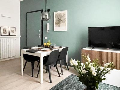 Cozy and quiet apartment in Isola district