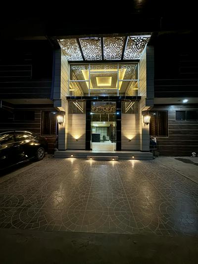 But Hotel & Tourist Inn