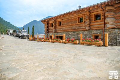 CHALET ANTICO LEGNO by Design Studio