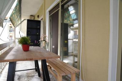 Elegant Central 2BR & 2 Ensuite Baths, Near Metro
