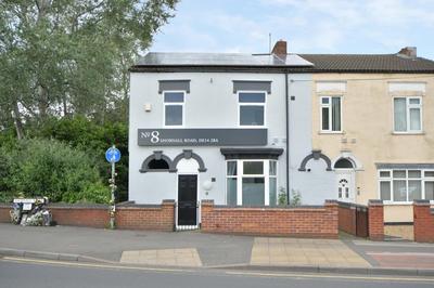 Stay at Shobnall Road Rooms and Studios Burton