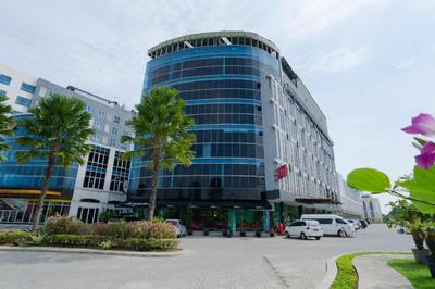 The Crew Hotel Kualanamu International Airport