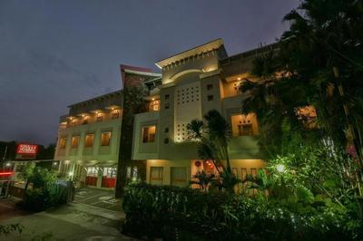 The Cherry Homes Hotel and Residence