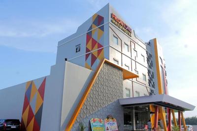 Front One Hotel Nganjuk