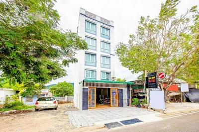 OYO 572 The Wanda Hotel