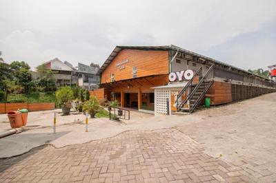 OYO 3283 Bwalk Hotel