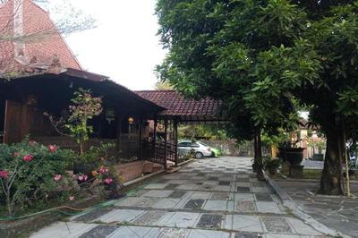 Capital O 92894 Griya Lathifah Homestay Syariah