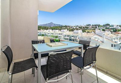 EA26 - Lovely 3 bedroom apartment, stunning views