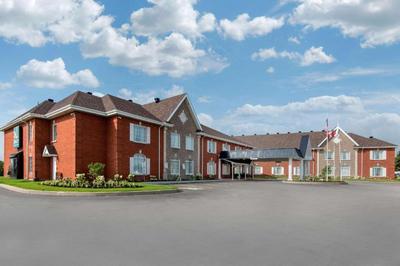 Quality Inn & Suites, Photo 2