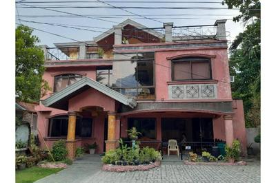 OYO 426 Coco Grove Tourist Inn