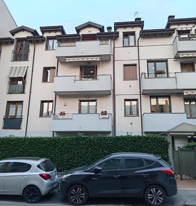 Neagas House Lissone