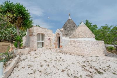 Piccolo Trullo La Certosa by Rentbeat