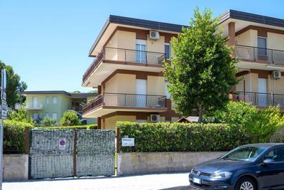 M153 - Marcelli, nuovo trilocale con terrazzo
