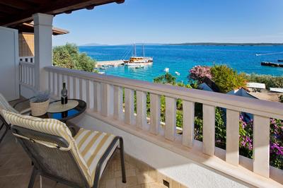 Apartmani Kulić 25 metara od plaže br 1