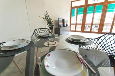 Loggia 27 Three-Room Apartment