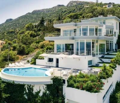 Villa Coral -first Floor Apartment-