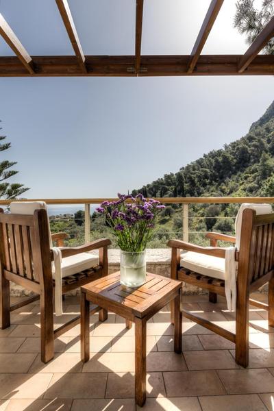 Gardenia Junior Suite In Epidavros with Shared Pool