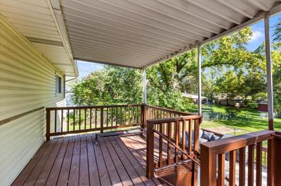 Modern Comfort King Gazebo Wi-Fi Glen Ellyn