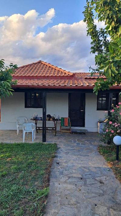 KONSTANTINOS house