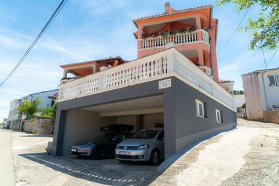 Apartments Zubcic