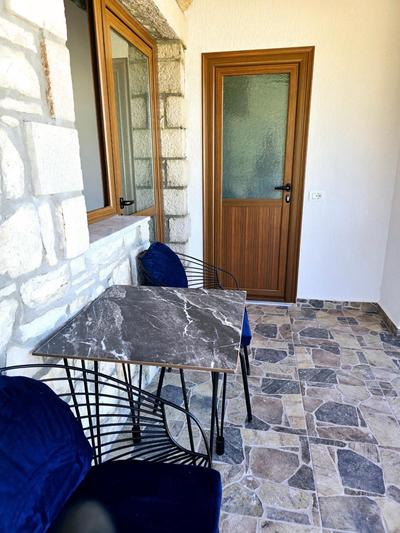 Ambelas Guest Rooms 6