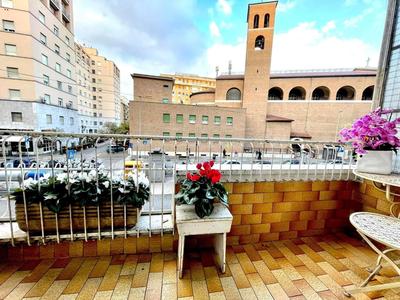 Lucens Domus Appartamento Roma quartiere Trieste - vicino Metro b1 -
