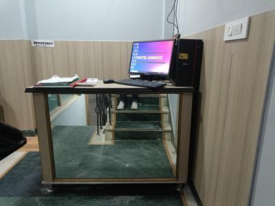 Airport Hotel Annexe, Complimentory Pickup or Drop