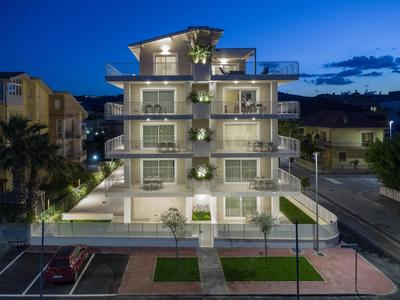 VillaMar Residence