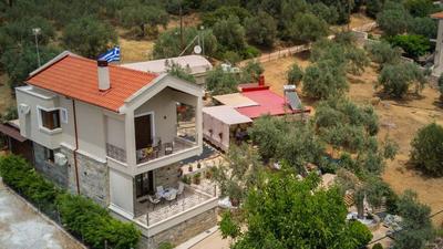 Effie's Maisonette with Detached Studio