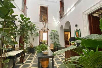 Enjoy a dream holiday in an Andalusian palace!